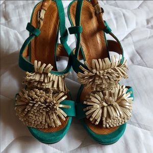 Chie Mihara Green and Gold Leather Sandal - 39